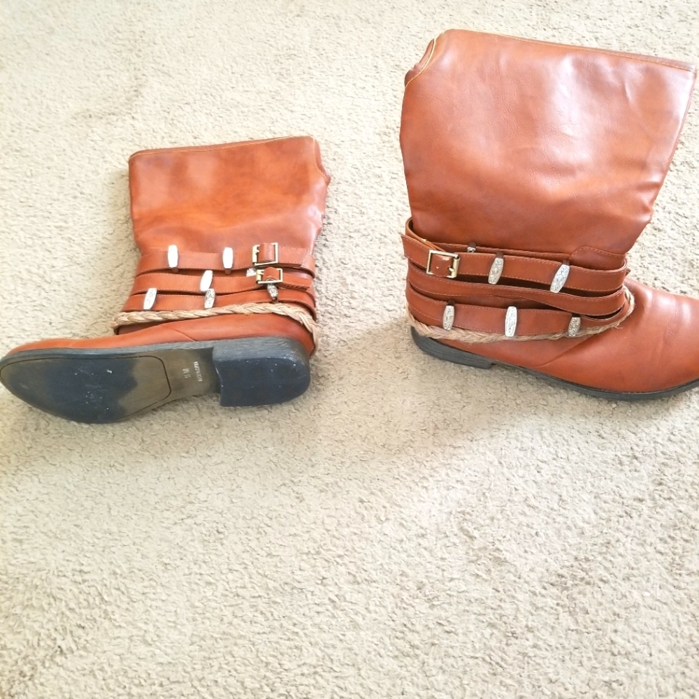 Ladies casual boots